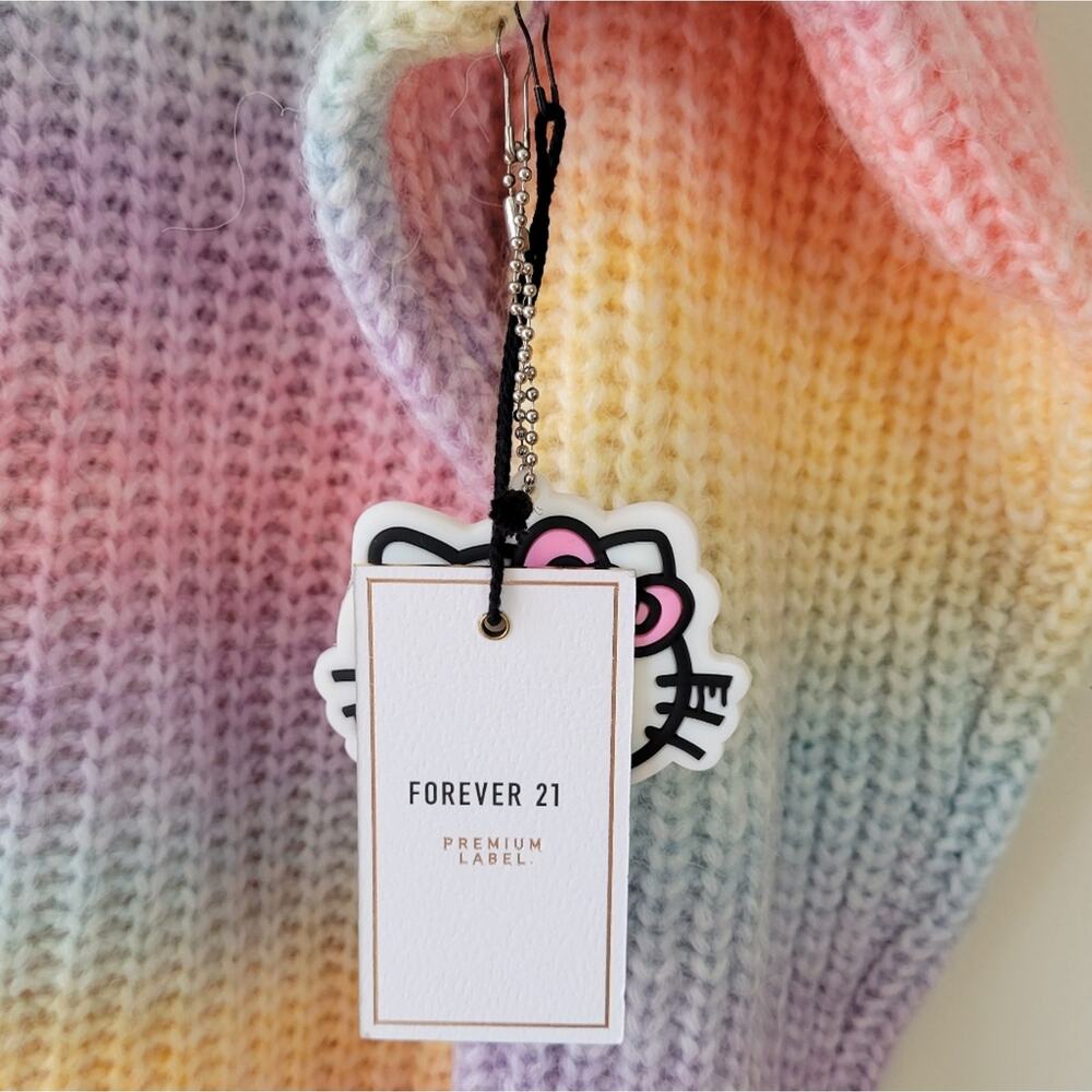Hello Kitty × Forever 21 Gradient Hello Kitty Sweater - Picture 4 of 8